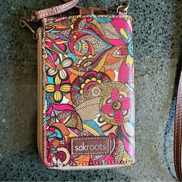 FINAL SALE Sakroots Coated Canvas Smartphone Holder Crossbody Sling Wallet - Picture 3 of 6